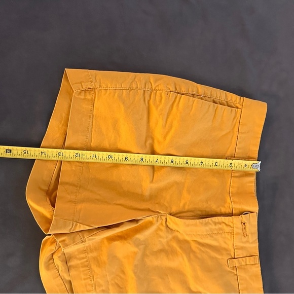 Old Navy Everyday Shorts Mustard Yellow Chino Cotton Casual Summer Size 2 Fun - Picture 6 of 8